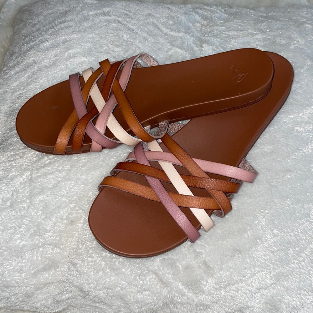Roxy Muli-Colored Birdine Sandals